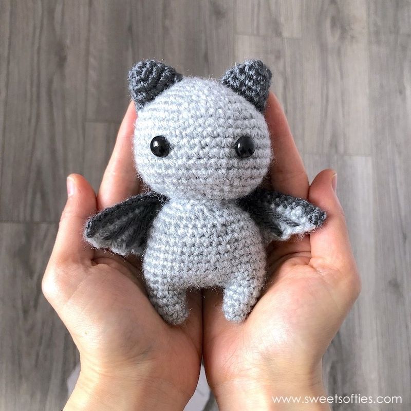 Sir Batwington the Bat free crochet pattern by Sweet Softies (Jade)