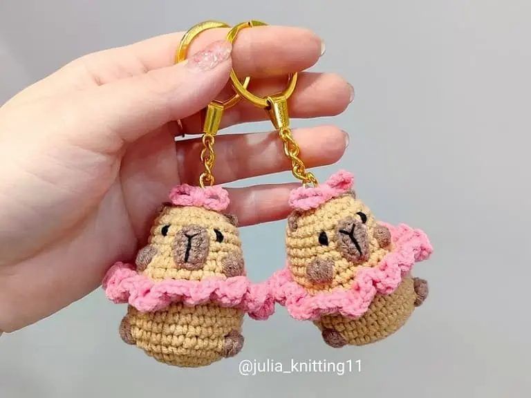 Capybara Keychain in a Skirt free crochet pattern by Julia Gavrilova