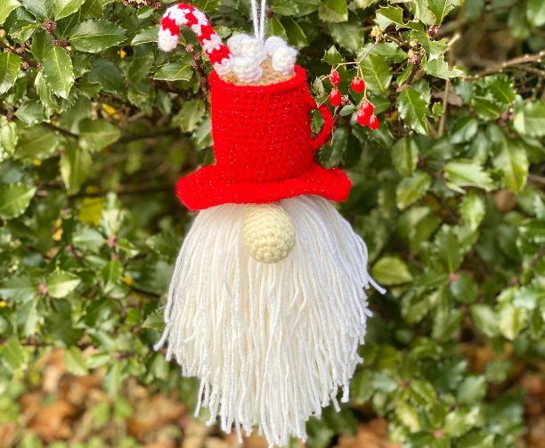 Hot Cocoa Gnome free crochet pattern by Crafty Kitty Crochet (Melissa)