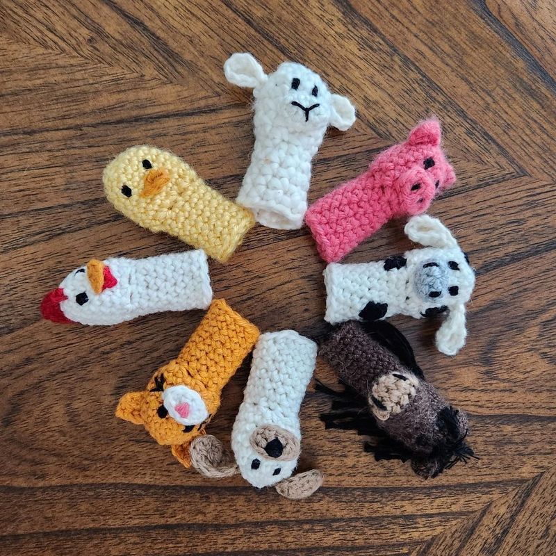 Farm Animal Finger Puppets free crochet pattern by Jessica F