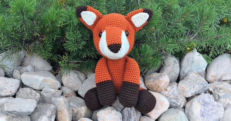 Fredric the Fox free crochet pattern by Jess Huff