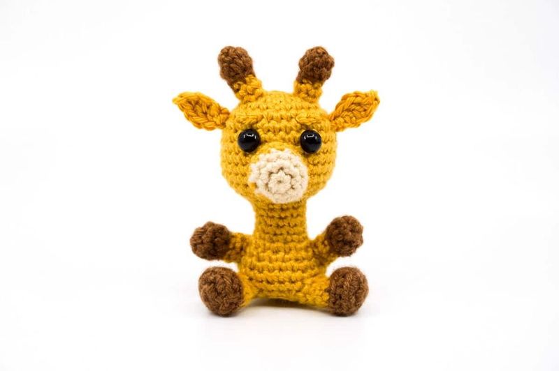 Amigurumi Crochet Giraffe free crochet pattern by Supergurumi