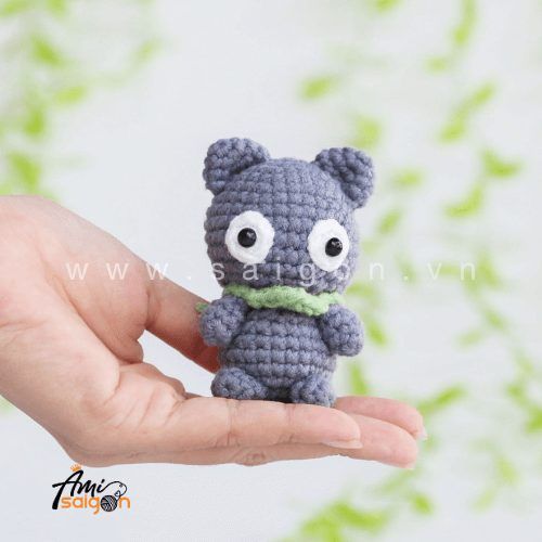 Popcorn Pig (No-Sew Style) free crochet pattern by Ami Saigon