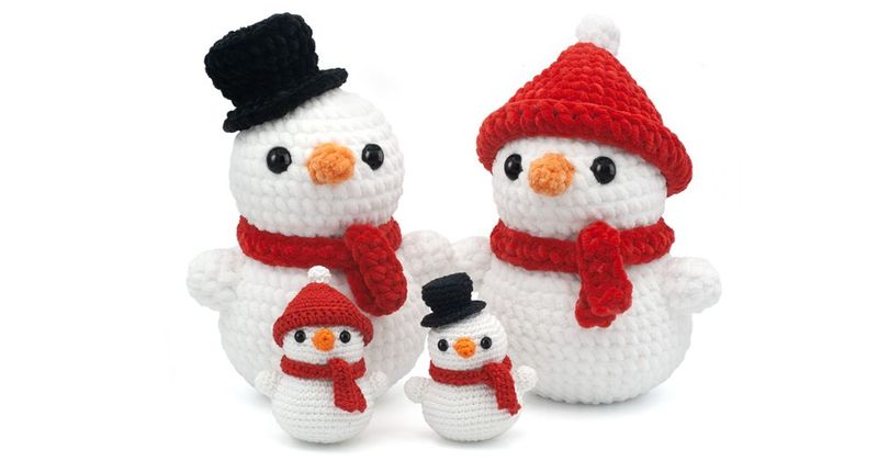 DIY Fluffies Snowman free crochet pattern by Mariska Vos-Bolman