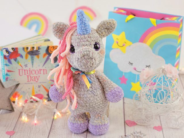 Velvet Unicorn free crochet pattern by Carolyne Brodie